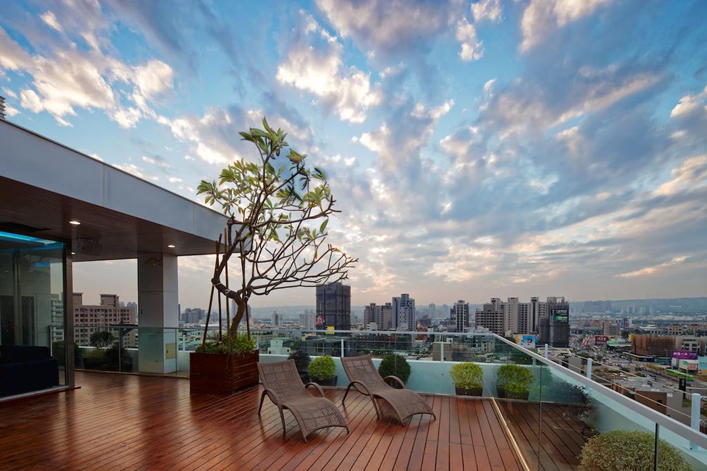 Hotel 7 Taichung Exterior foto